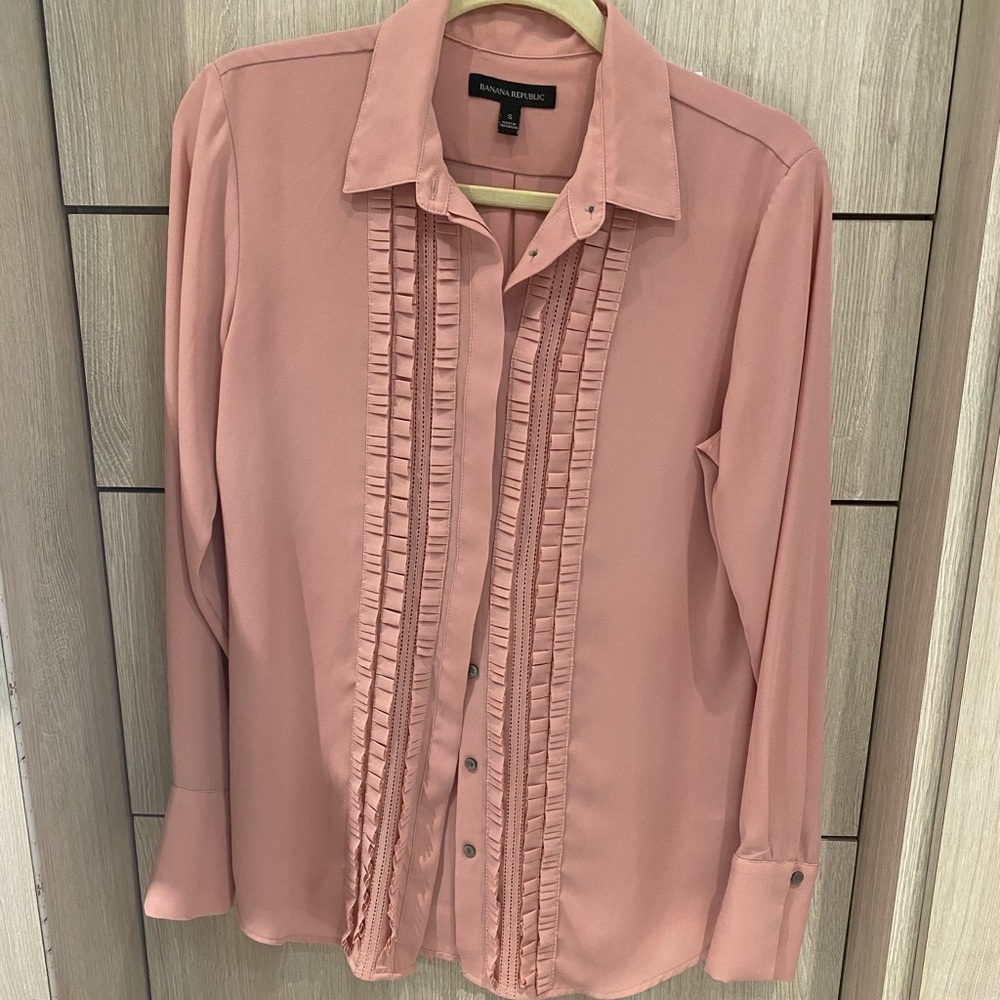 Rose botton down top